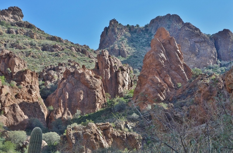 arch canyon trail